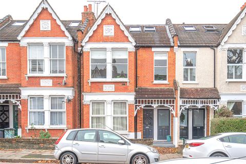 Princes Avenue, London N22