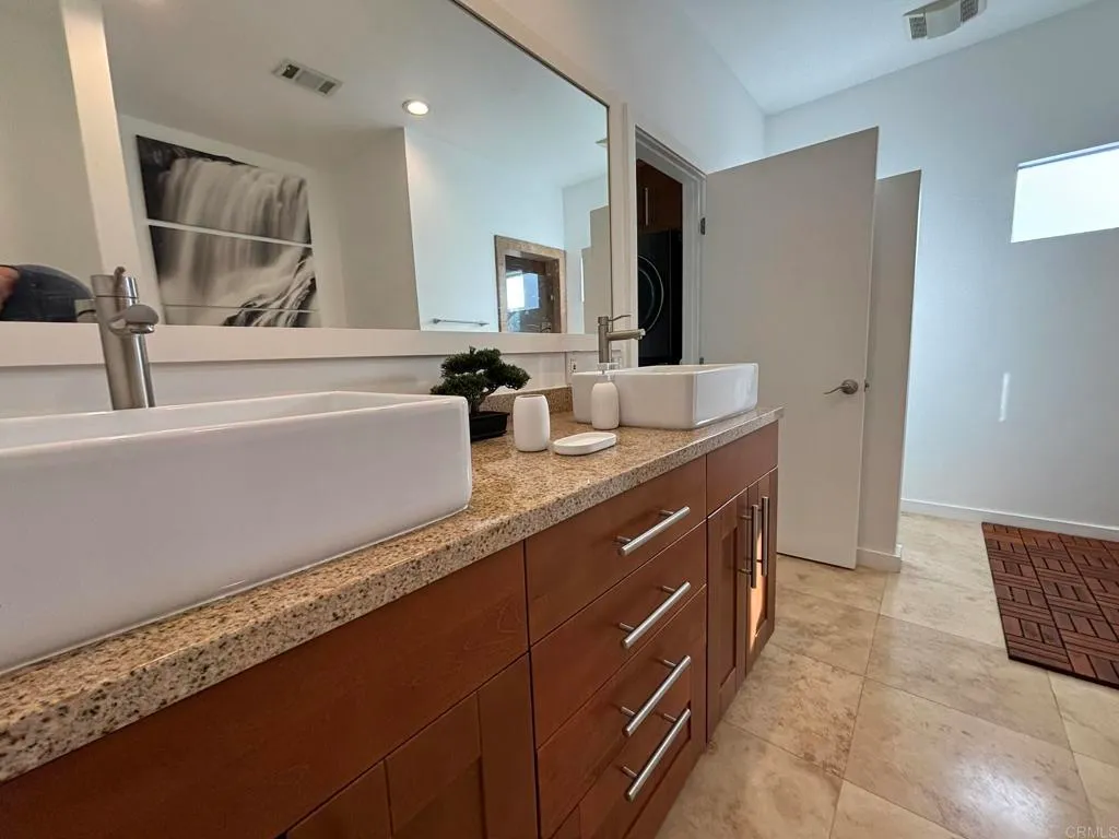 Additional image 46 of 2064 2nd Avenue, San Diego, CA 92101