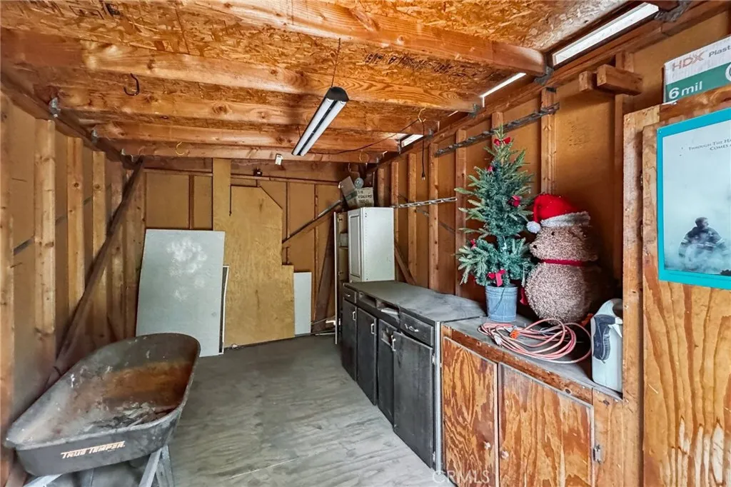 Additional image 70 of 2372 Leta Ln, San Bernardino, CA 92407