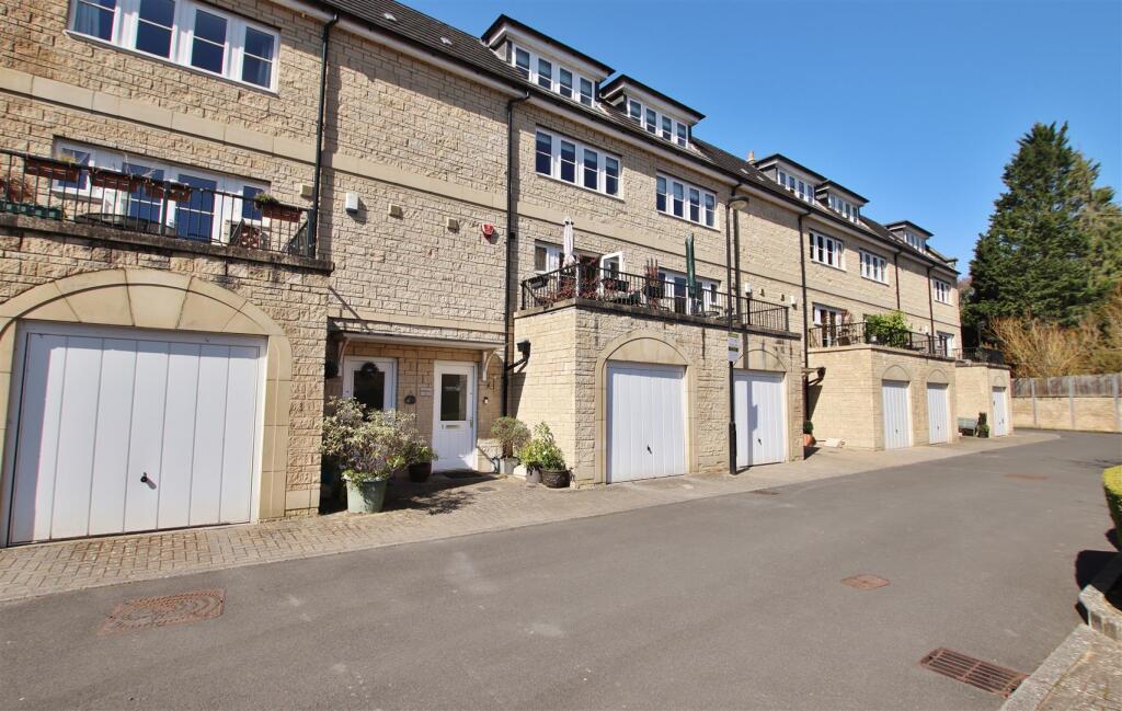 Sully, Bradford-On-Avon