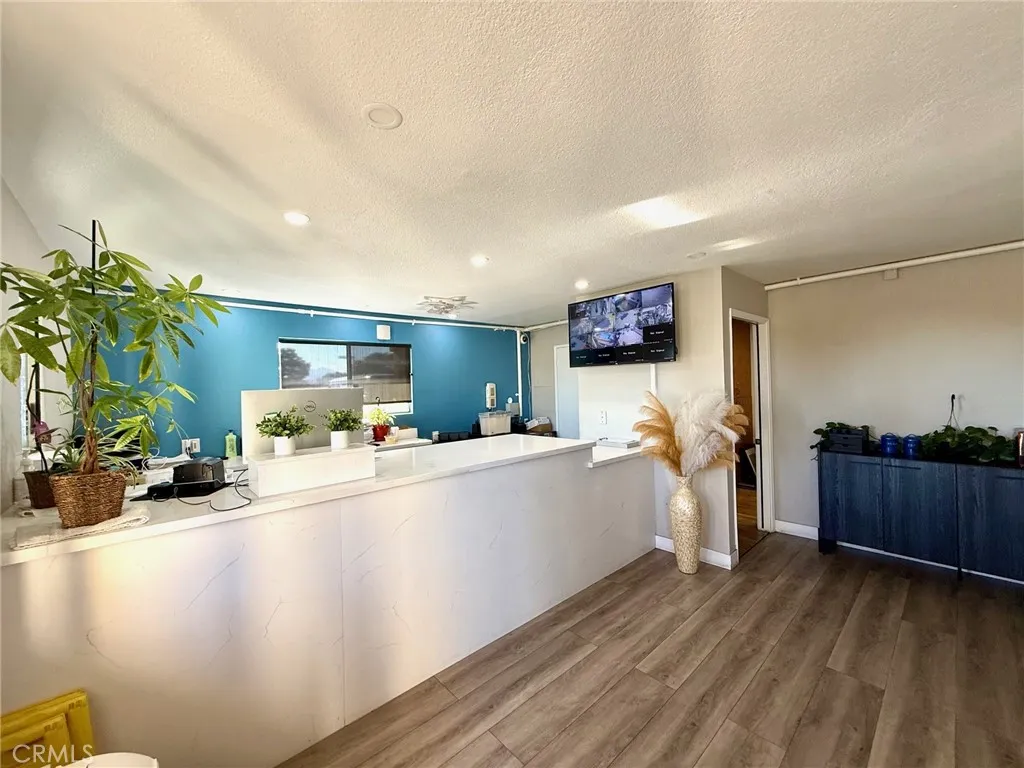 Additional image 48 of 430 W Palmdale Blvd, Palmdale, CA 93551