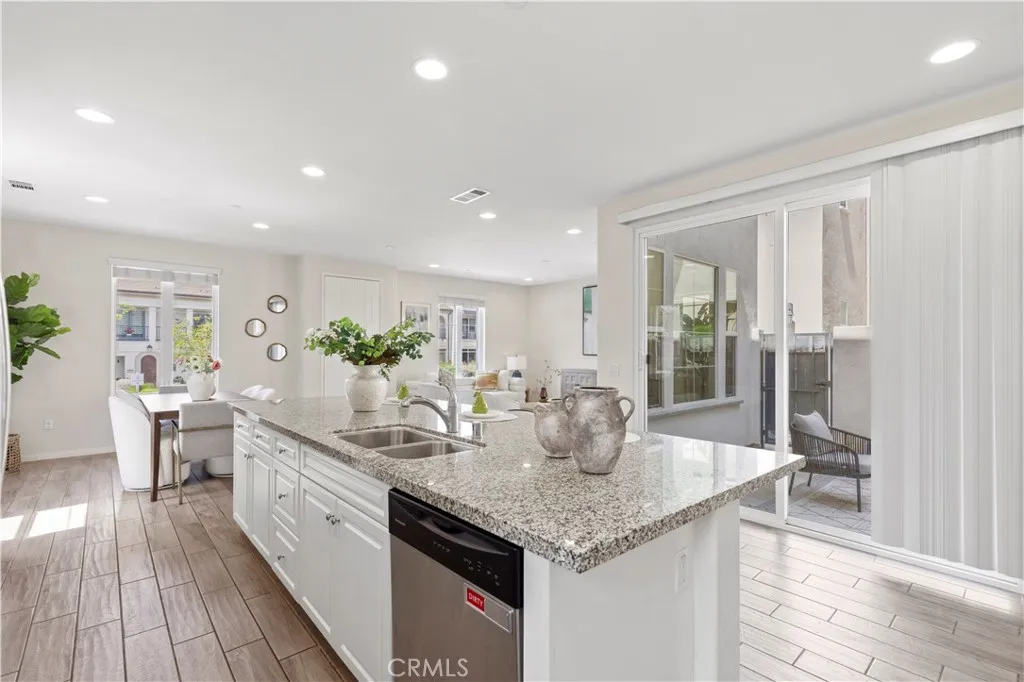 Additional image 16 of 202 Cultivate, Irvine, CA 92618