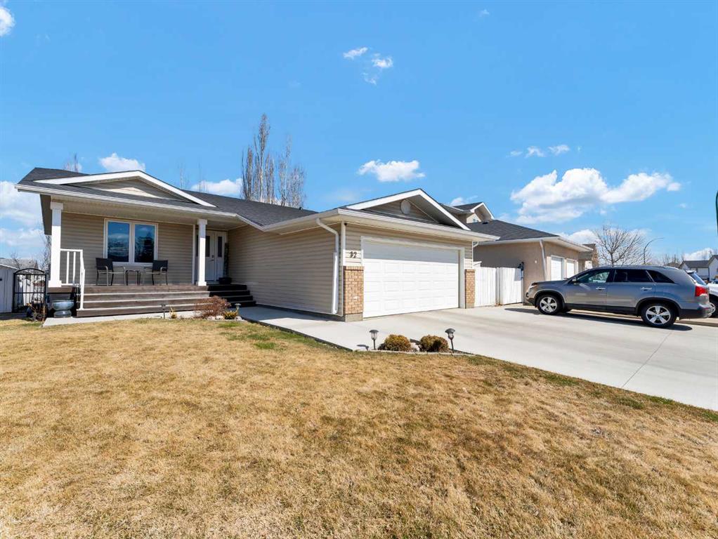 Additional image 2 of 32 Spruce Close SE, Medicine Hat, AB, T1A7E4