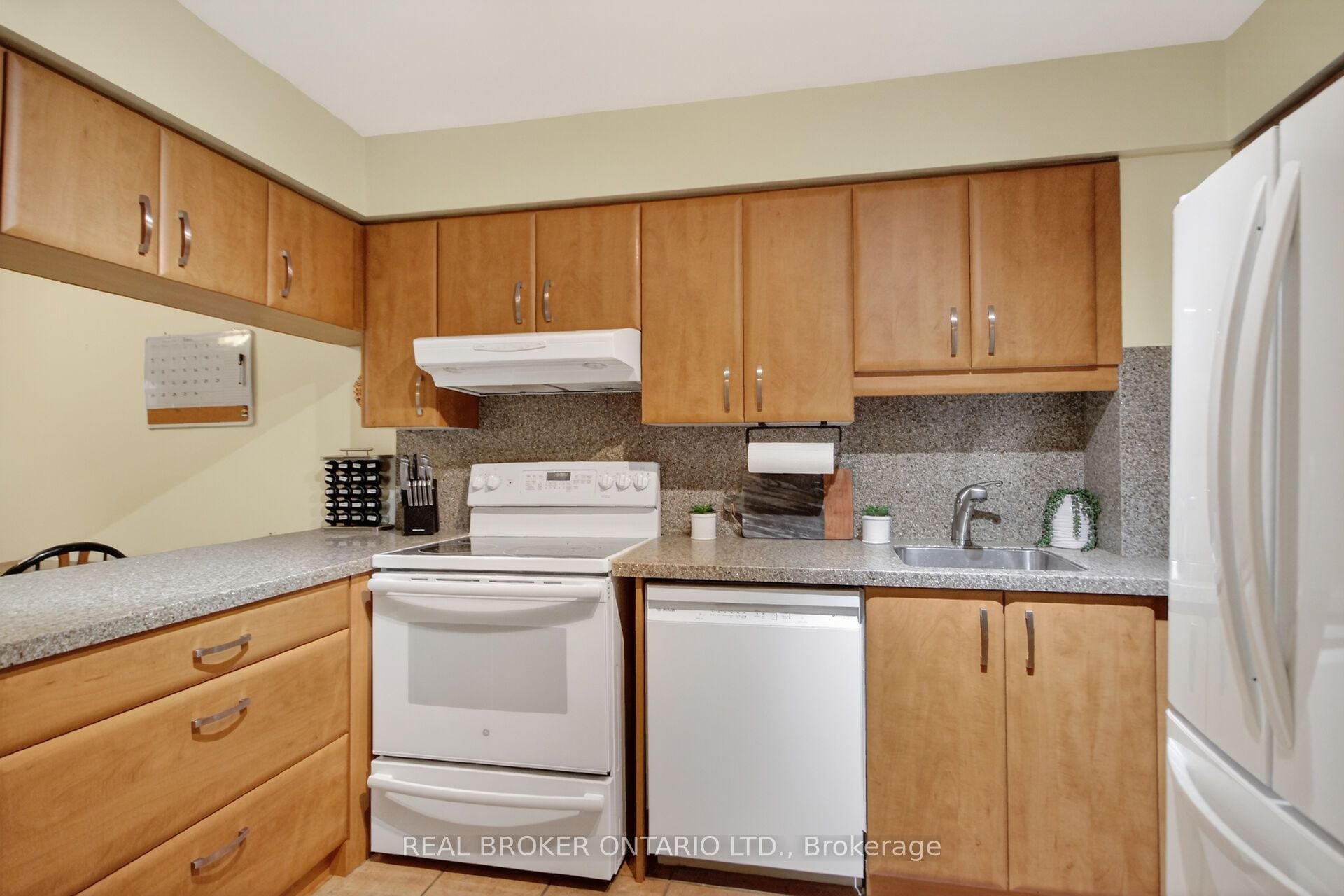 Additional image 6 of 418 Briston Private, Ottawa, ON, K1G 5R4