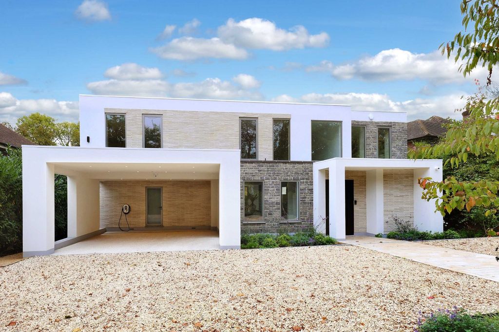 Additional image 24 of 5 bed country house for saleTower Road, Coleshill, Amersham, Buckinghamshire HP7