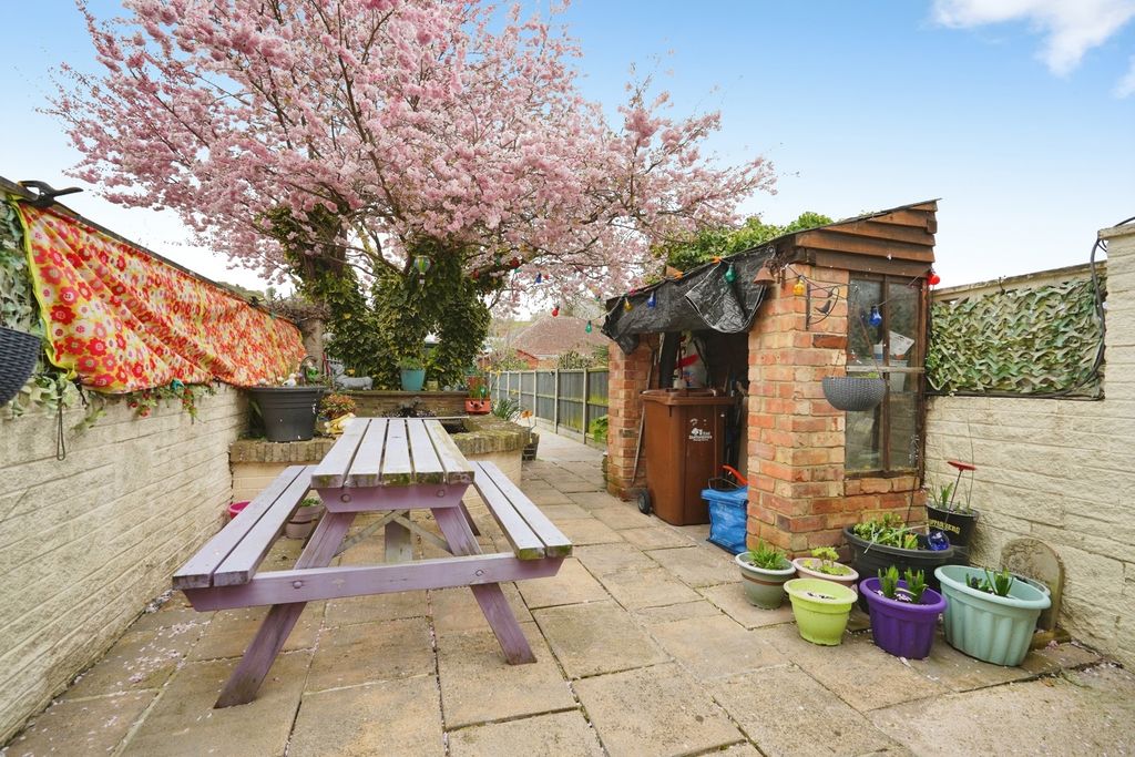 Additional image 18 of 3 bed terraced house for saleShobnall Road, Burton-On-Trent, Staffordshire DE14