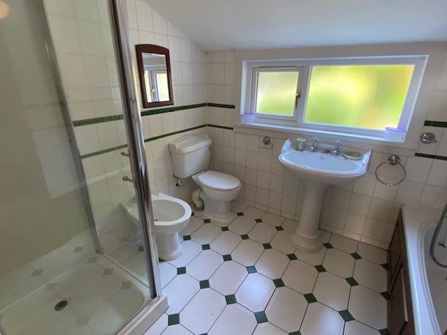 Additional image 9 of 3 bed semi-detached house to rentDrymen Road, Glasgow G61