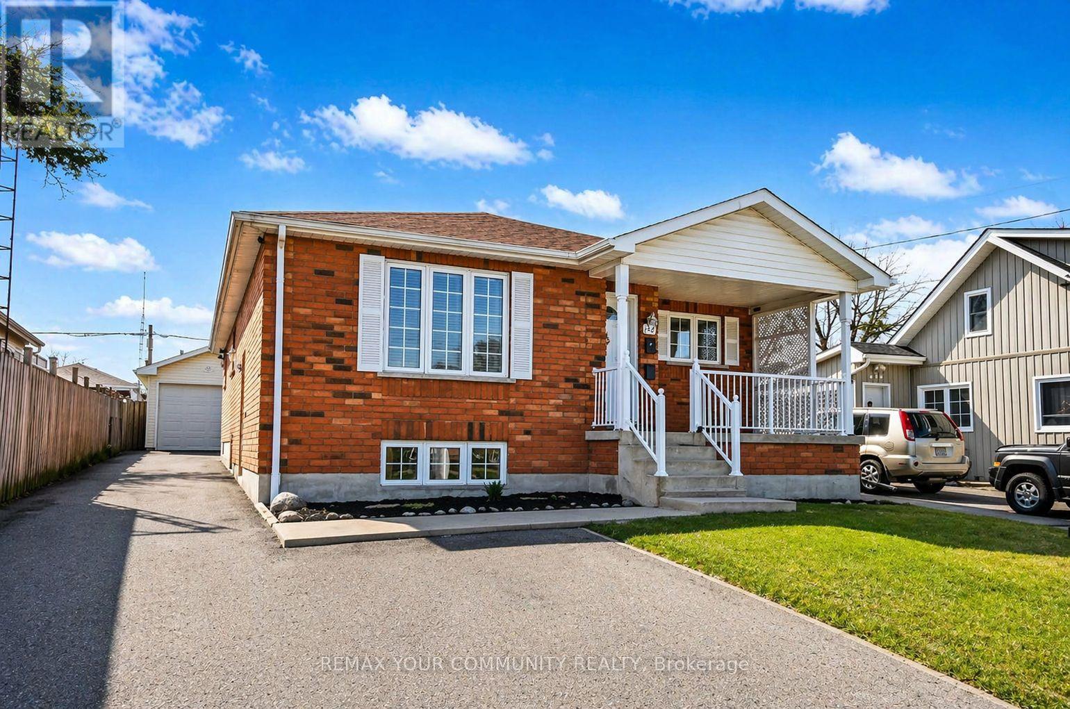 122 ROSEHILL BOULEVARD
