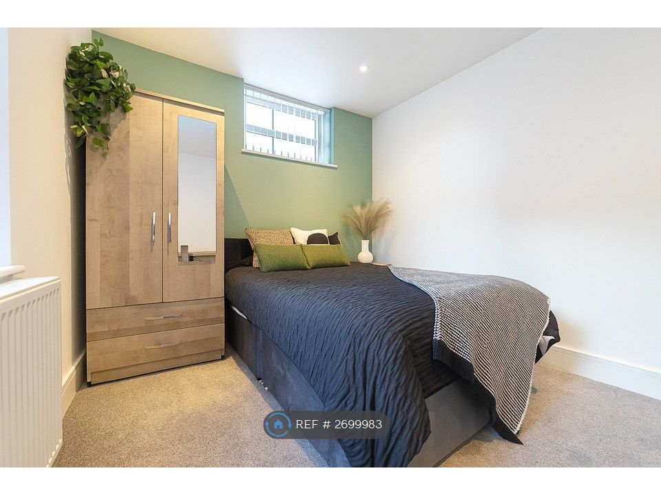 Additional image 15 of 8 bed terraced house to rentClare Street, Bridgwater TA6