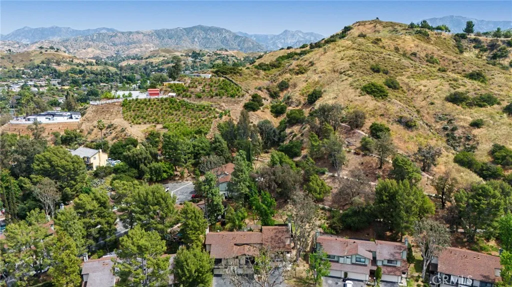 Additional image 90 of 10831 Roycroft St Unit 9, Sun Valley, CA 91352