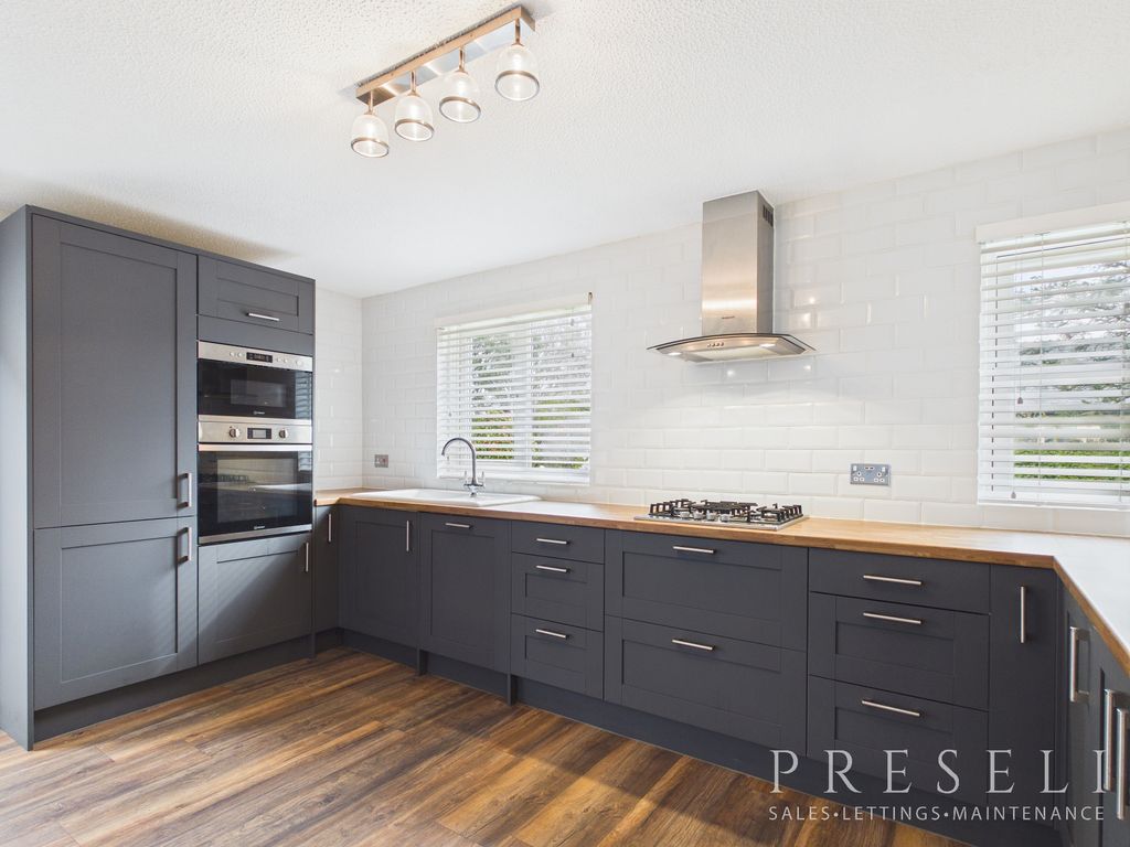 Additional image 7 of 4 bed detached house to rentMillard Park, St. Davids, Haverfordwest, Pembrokeshire SA62