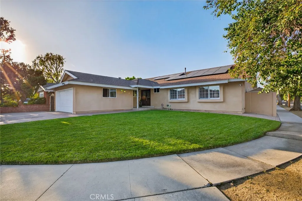 16751 Londelius St, Northridge, CA 91343 photo 3
