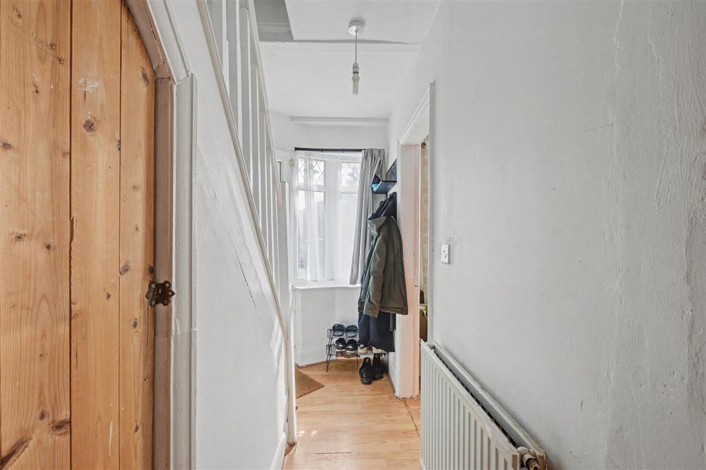 Additional image 6 of 2 bed semi-detached house for saleBramcote Avenue, Beeston NG9