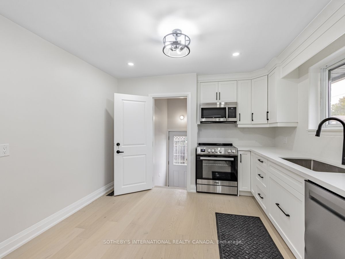Additional image 6 of Upper-222 Hammersmith Court, Burlington, ON, L7L 4N7
