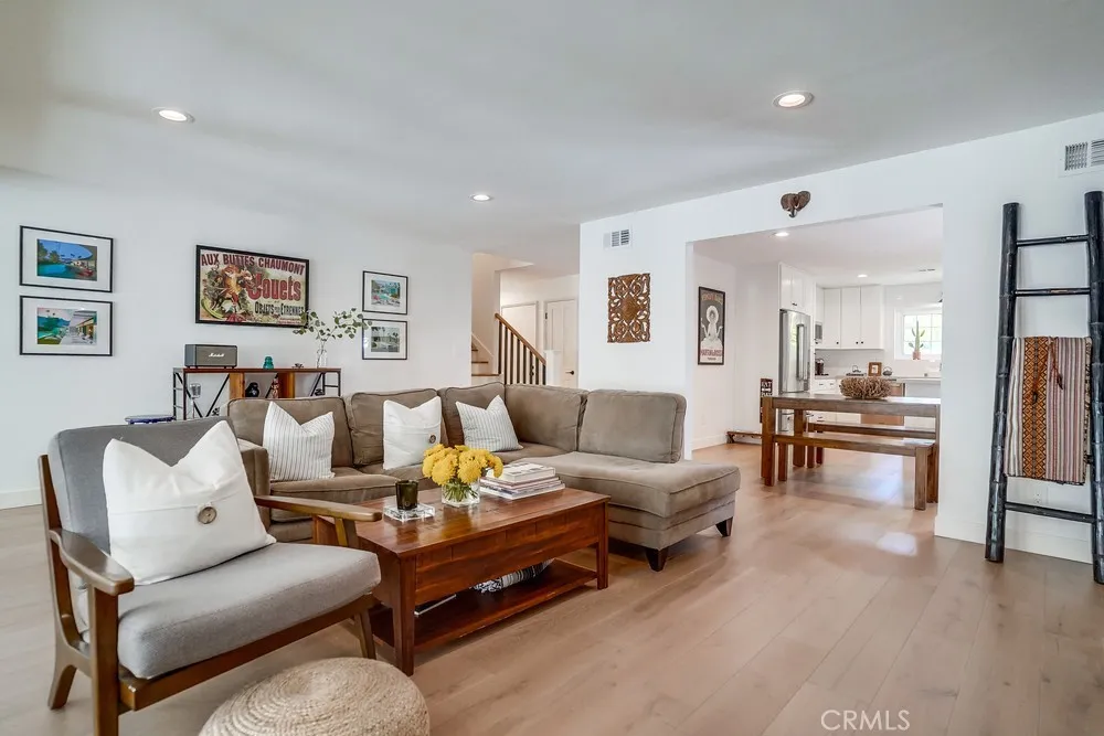 Additional image 94 of 20619 Martha St, Woodland Hills, CA 91367