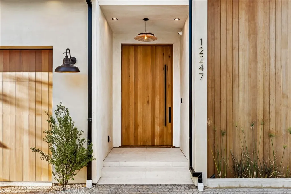 Additional image 71 of 12247 Addison St, Valley Village, CA 91607