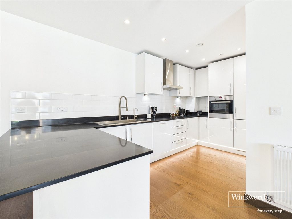 Additional image 5 of 2 bed flat to rentRiverside View, 5-9 Berkeley Avenue, Reading, Berkshire RG1