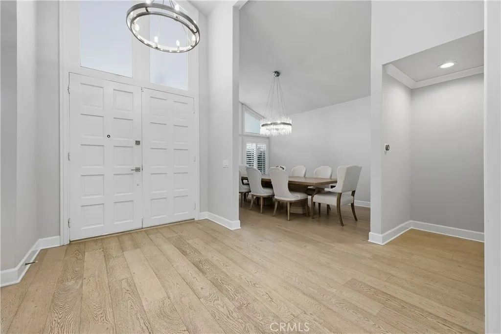 Additional image 5 of 9867 Whitwell Dr, Beverly Hills, CA 90210