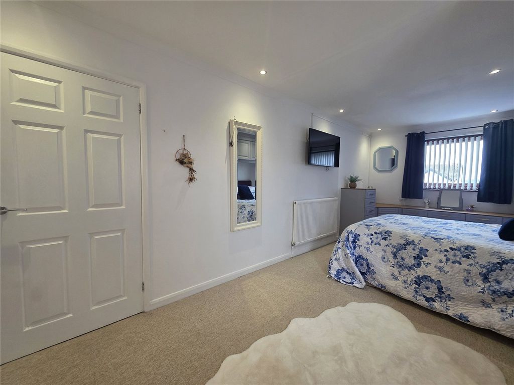 Additional image 22 of 4 bed detached house for saleGlenview Avenue, Pembroke Dock, Pembrokeshire SA72