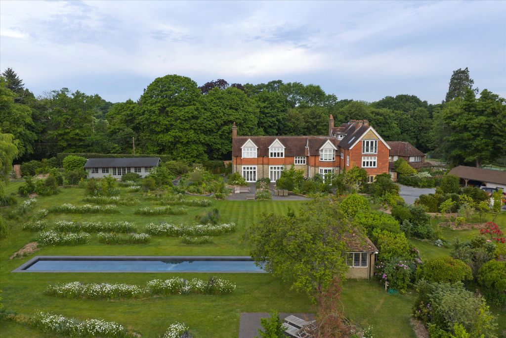 7 bed detached house for saleGodden Green, Sevenoaks, Kent TN15