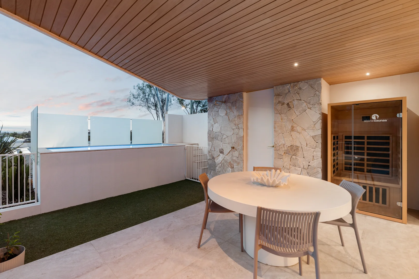 Additional image 11 of 2/64 West Burleigh Road, Burleigh Heads QLD 4220