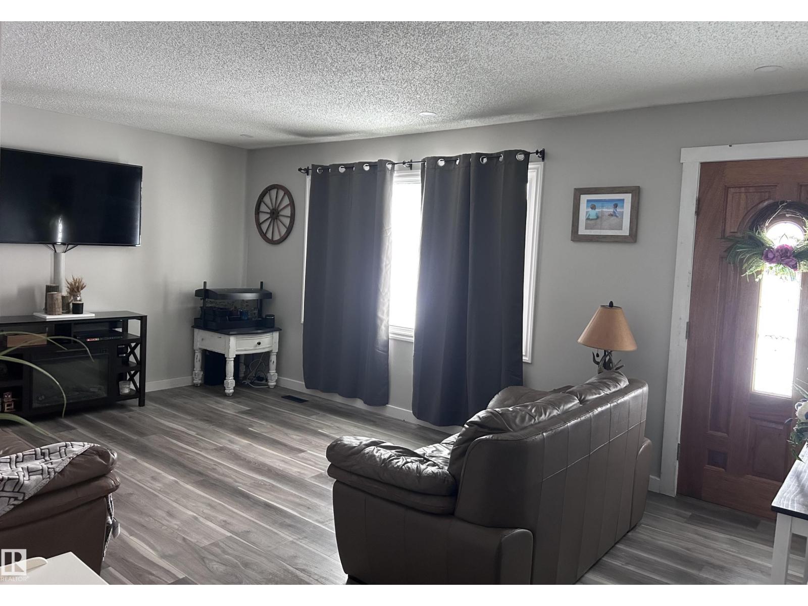 Additional image 3 of 4515 54 Avenue, Tofield, AB, T0B4J0