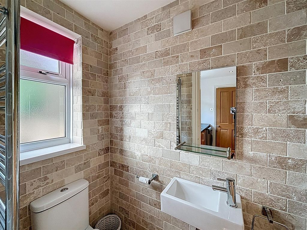 Additional image 10 of 5 bed detached house for saleMain Road, Humbleton, Hull HU11