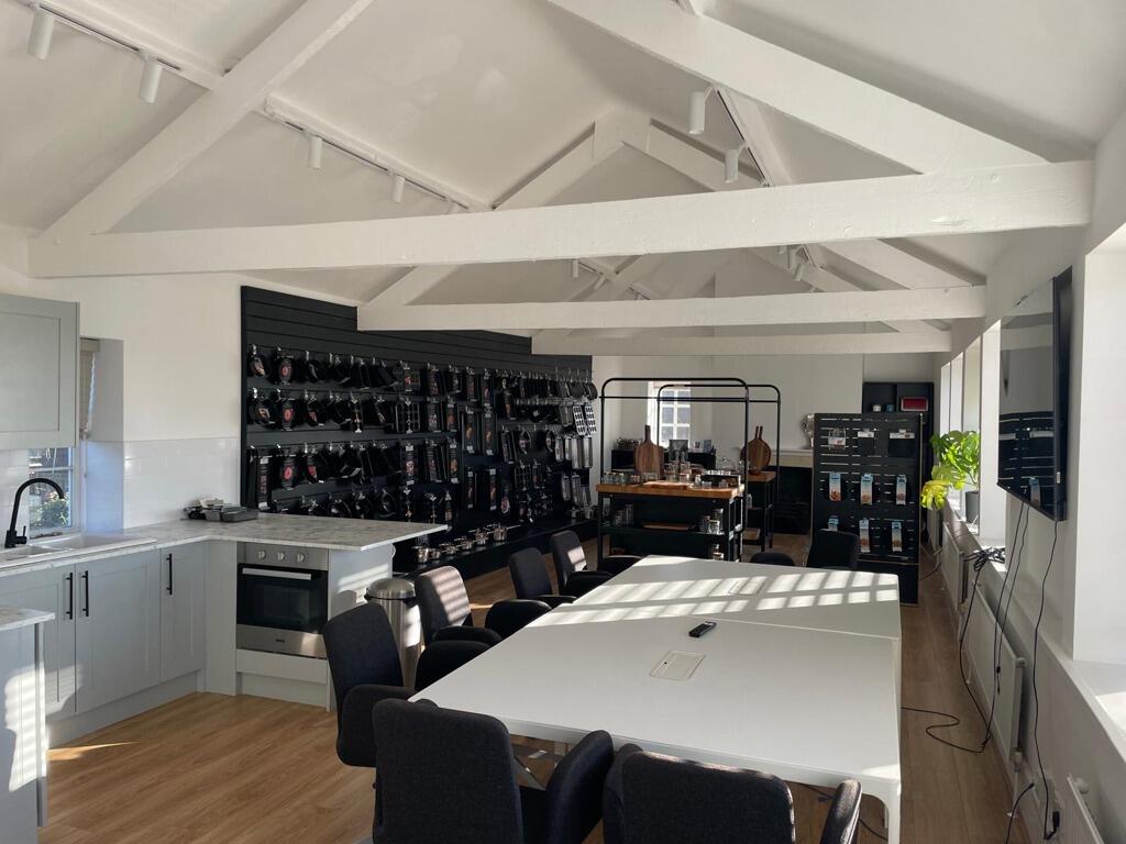 Additional image 2 of 251-253 London Road East, Batheaston, Bath, Bath And North East Somerset, BA1 7RL