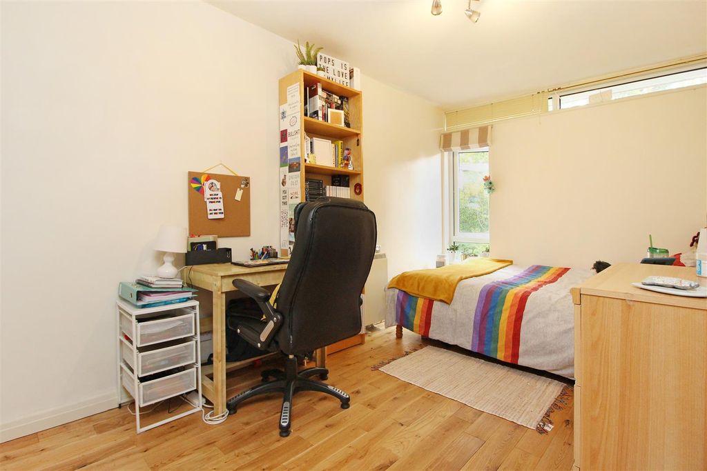 Additional image 5 of 2 bed flat to rentNew Dover Road, Canterbury, Kent CT1