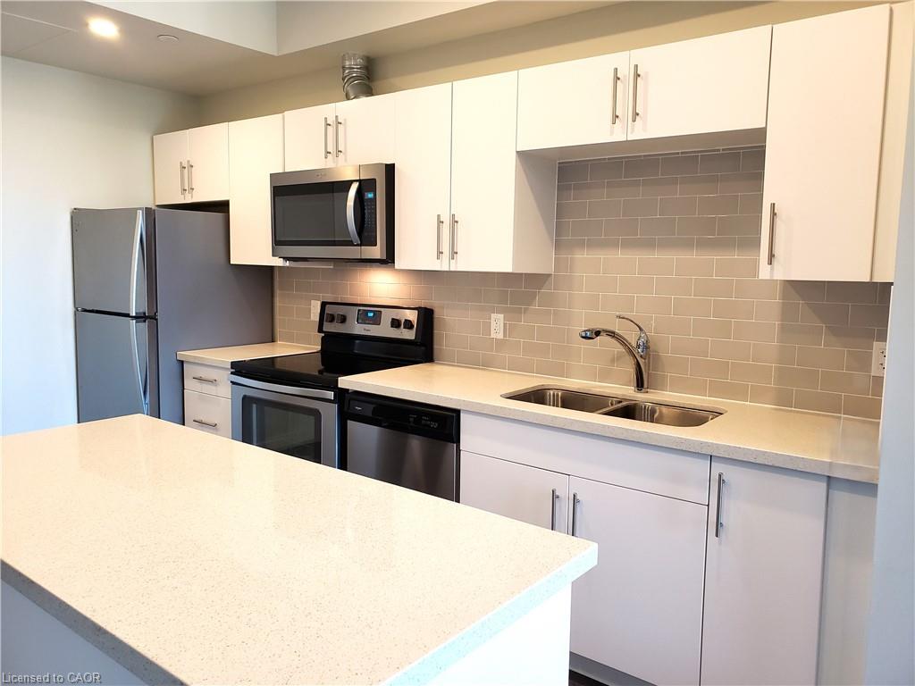Additional image 3 of 222-690 King Street W, Waterloo, ON, N2G 0B9