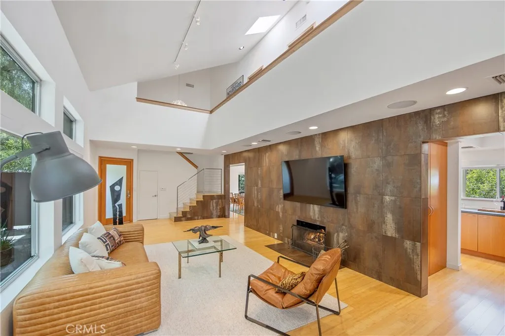 Additional image 78 of 4109 Empis Street, Woodland Hills, CA 91364