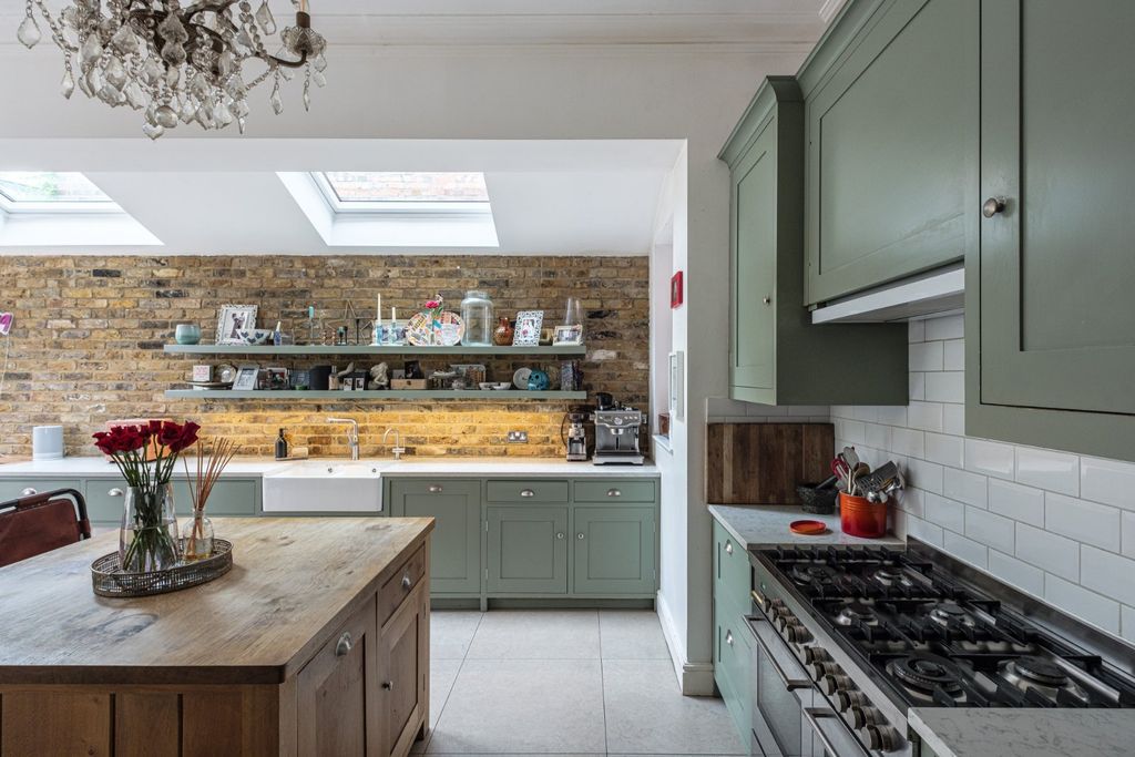 Additional image 9 of 3 bed terraced house for saleKings Road, Willesden, London NW10