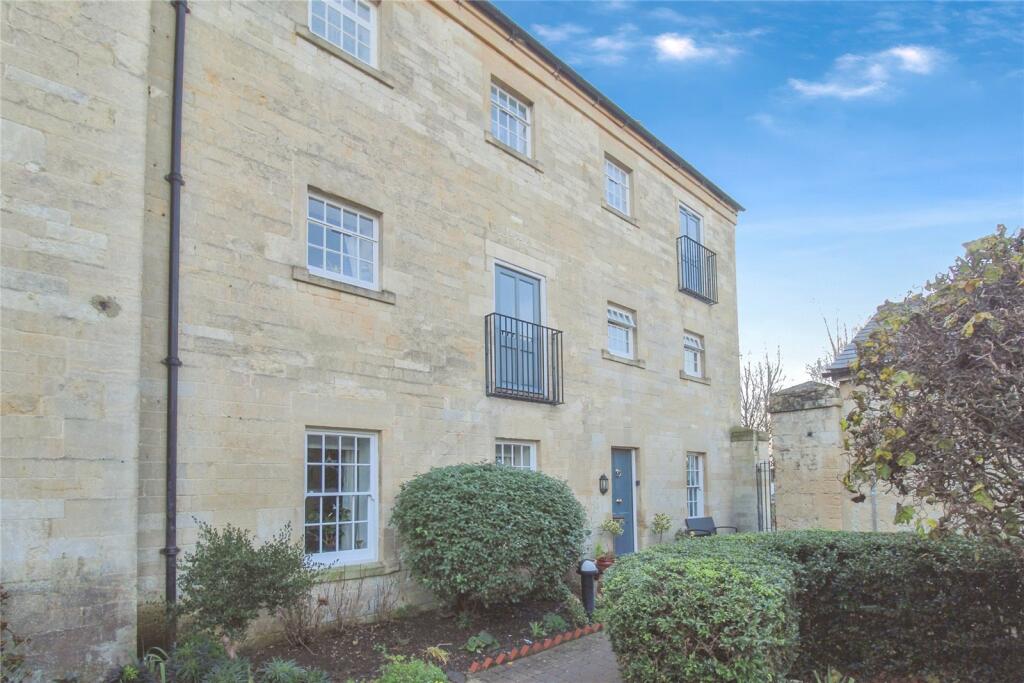 St. George's Court, Semington photo 2