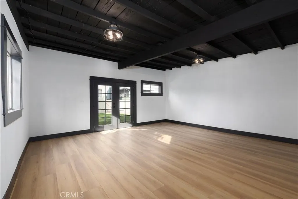 Additional image 36 of 2274 W 21st Street, Los Angeles, CA 90018