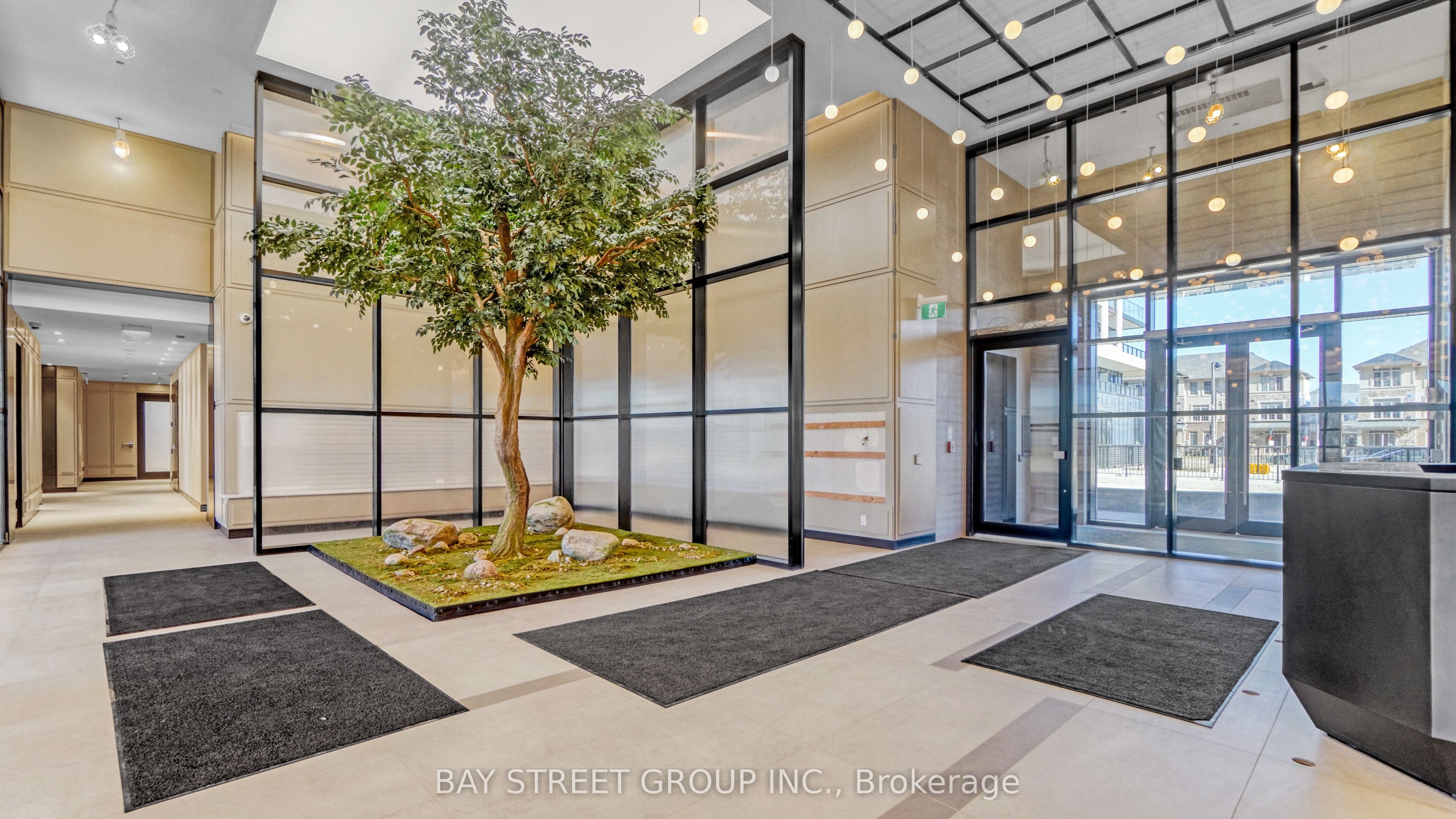 Additional image 5 of 1013-3220 William Coltson Avenue, Oakville, ON, L6H 7X9