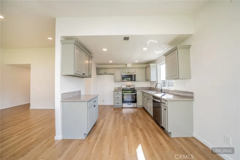 Additional image 10 of 818 Terrace Road, San Bernardino, CA 92410