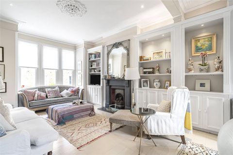 Alexandra Avenue, London SW11