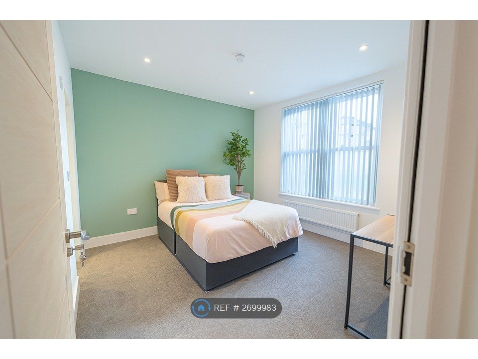 Additional image 8 of 8 bed terraced house to rentClare Street, Bridgwater TA6