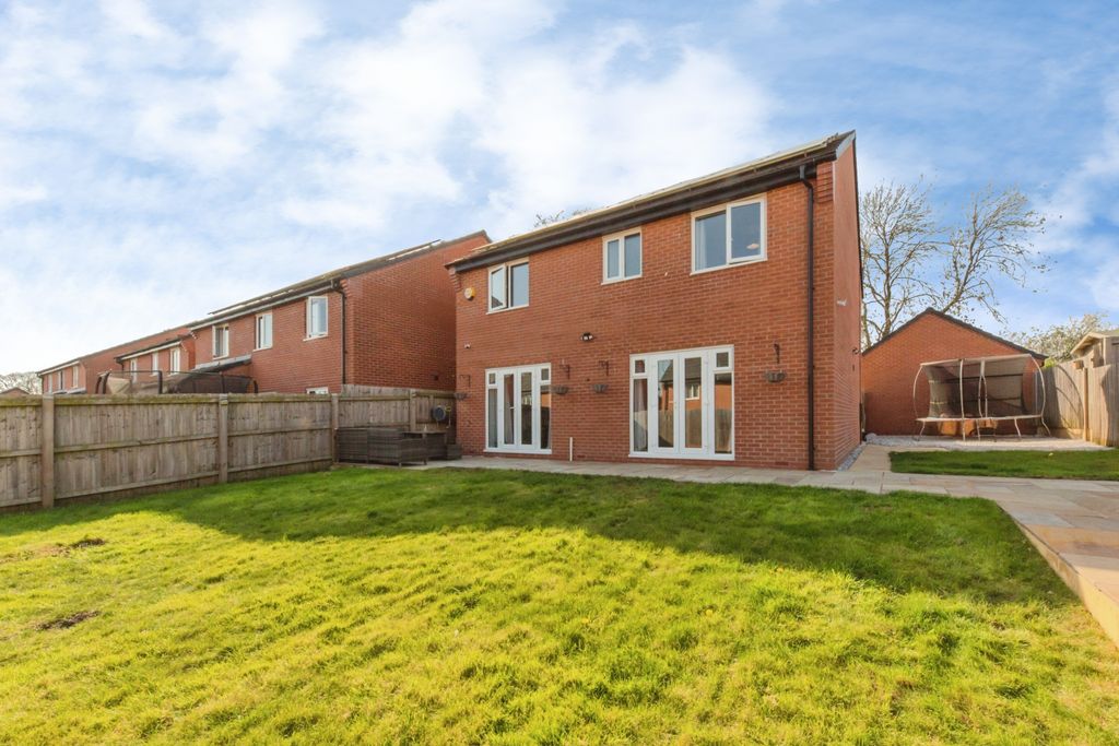Additional image 23 of 4 bed detached house for saleBlack Croft Close, Shavington, Crewe CW2