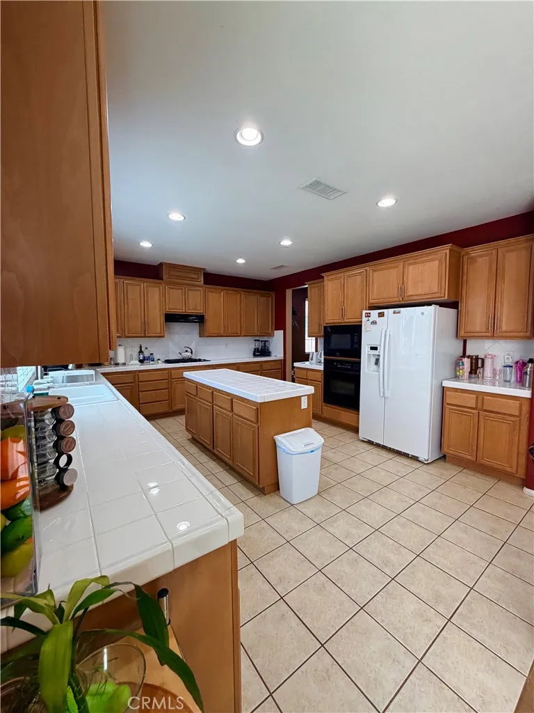 Additional image 42 of 43815 Encanto Way, Lancaster, CA 93536