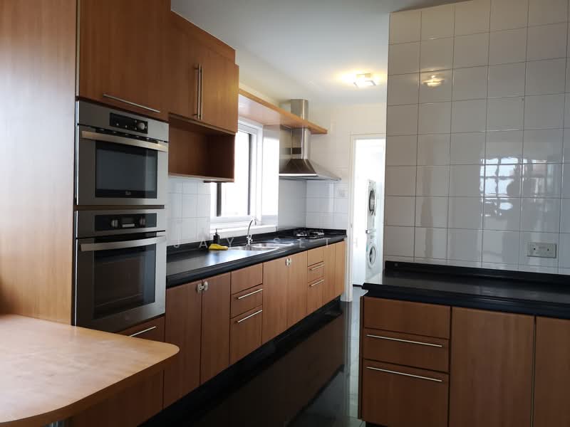 Additional image 12 of 39 Marine Parade Road