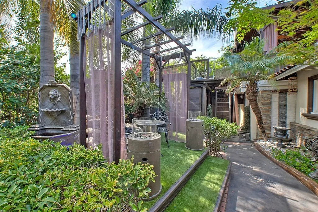 Additional image 6 of 17419 Cohasset St, Lake Balboa, CA 91406
