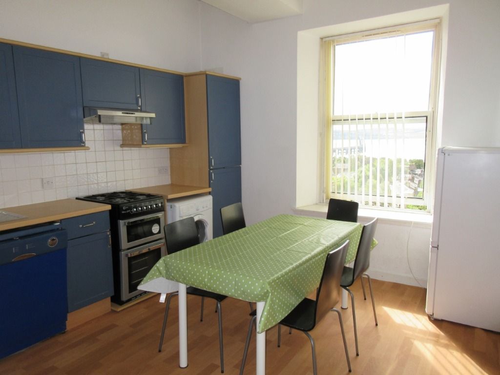 5 bed flat to rentPerth Road, West End, Dundee DD2 photo 4