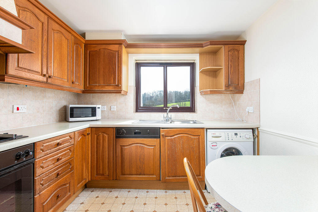 Additional image 8 of Kinber Close, Weston