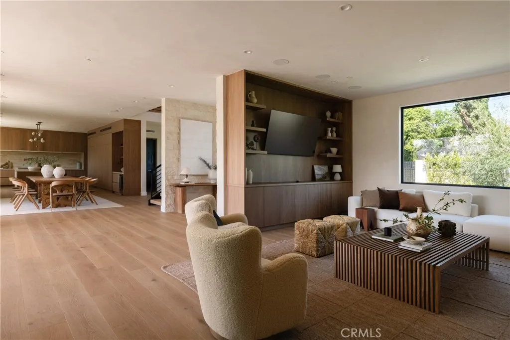 Additional image 65 of 15202 Hesby Street, Sherman Oaks, CA 91403