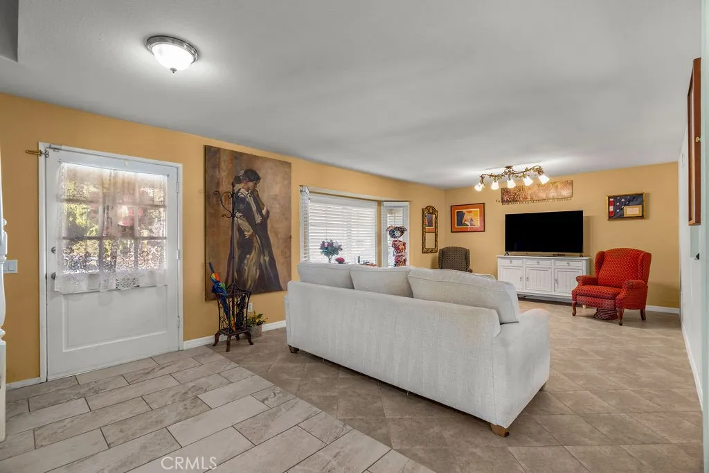 Additional image 6 of 5444 Peacock Lane, Riverside, CA 92505