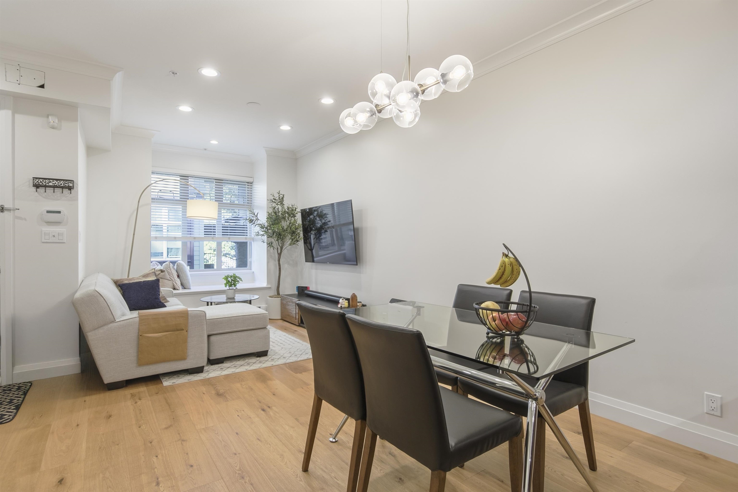 Additional image 5 of 219-5588 Patterson Avenue, Burnaby, BC, V5H 0A7