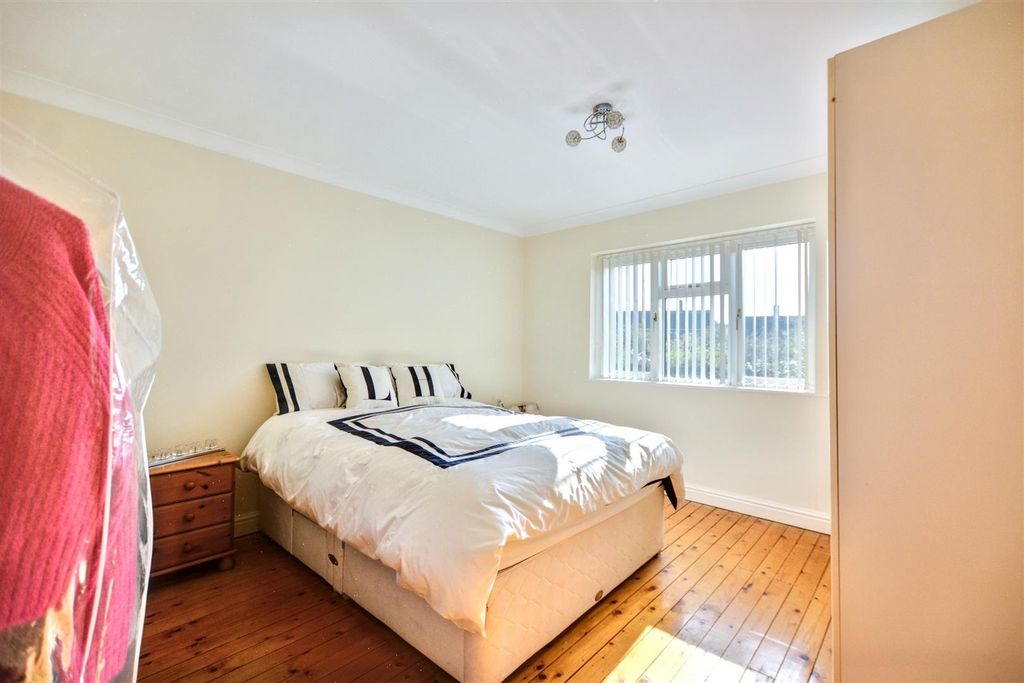Additional image 28 of 3 bed detached house for saleBilborough Road, Nottingham NG8