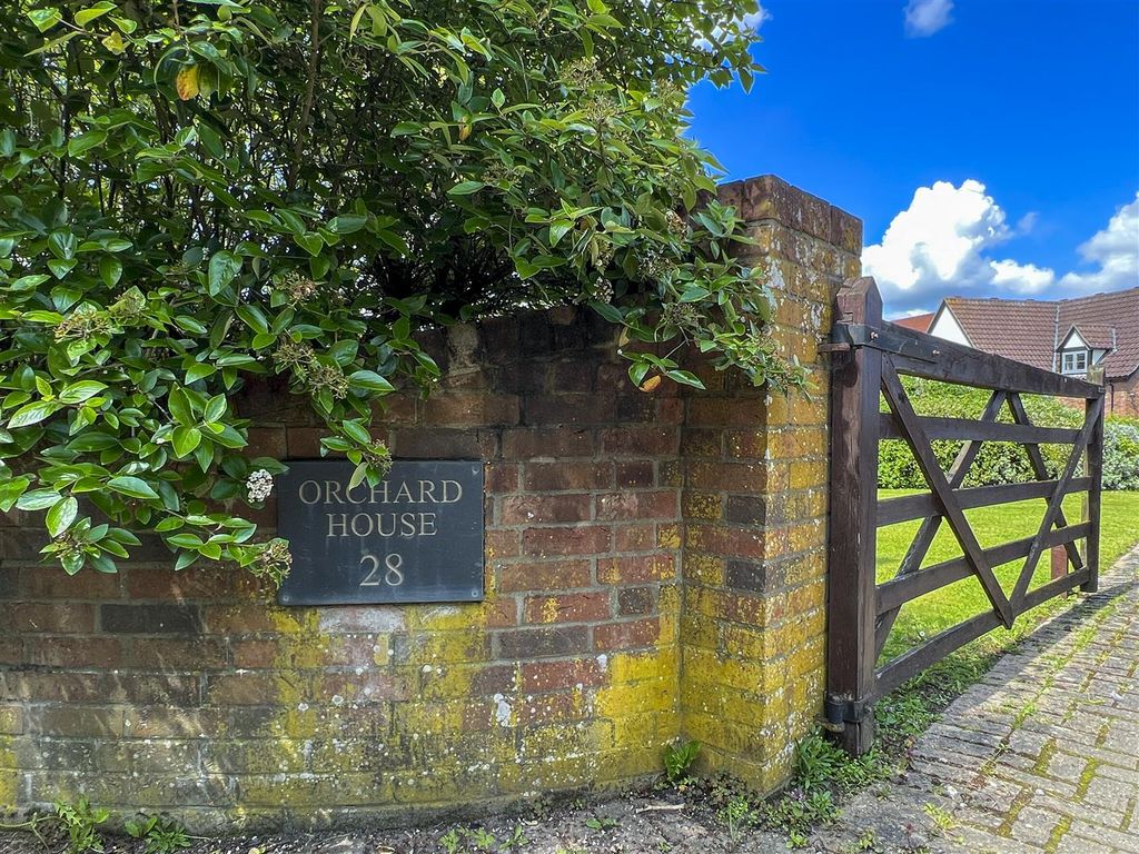 Additional image 2 of 4 bed property to rentMill Lane, Stetchworth, Newmarket CB8
