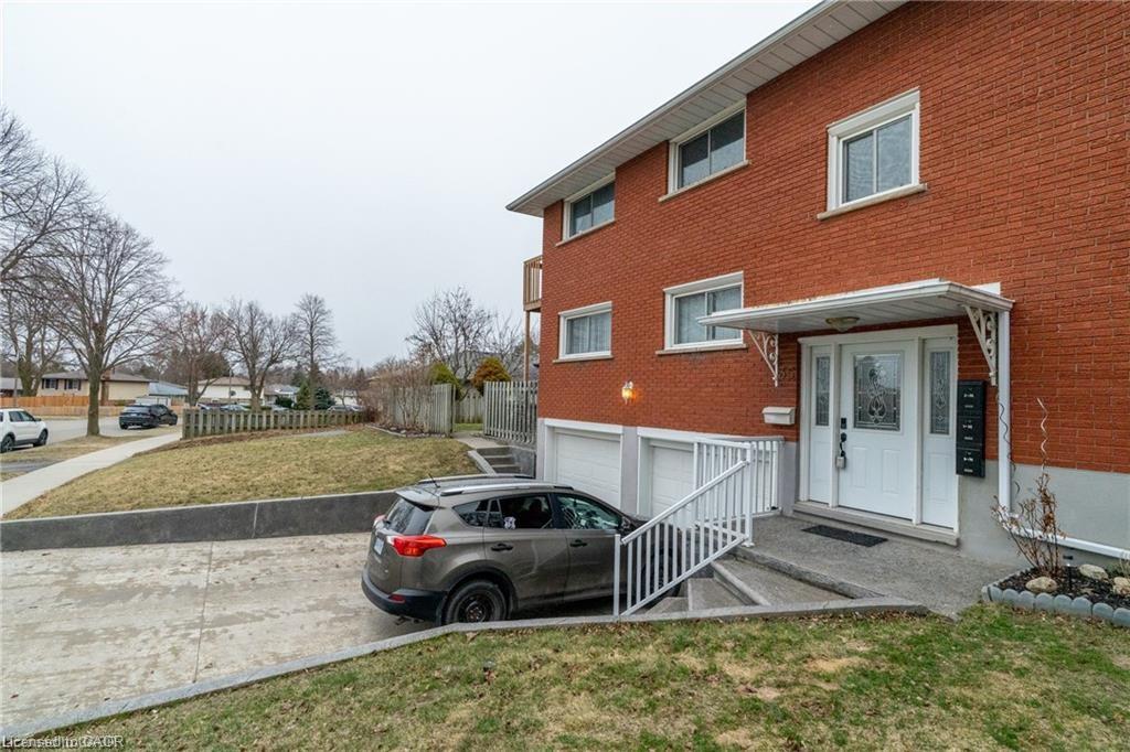 BSMNT-35 Shaftsbury Drive, Kitchener, ON, N2A 1N4